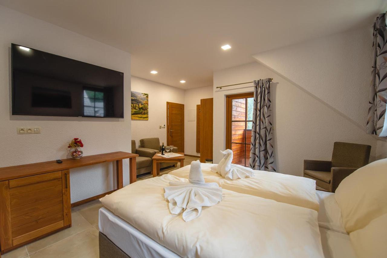 Wellness Hotel Ondrasuv Dvur บิลา ภายนอก รูปภาพ